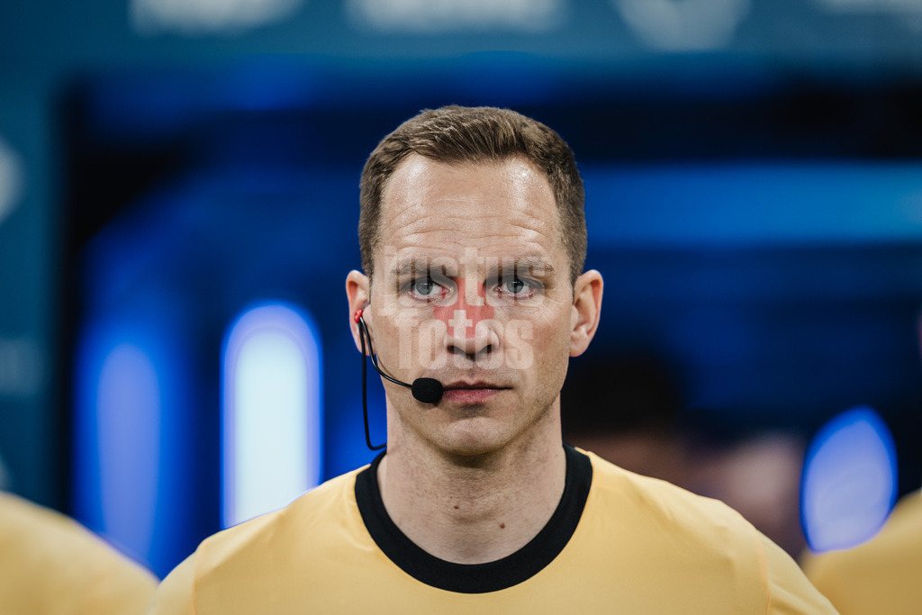 Fußball | Männer | Saison 2025/2026 | 1. Fußball-Bundesliga | 17. Spieltag | Hamburger SV vs. Bayer 04 Leverkusen | 04.03.2026 | Schiedsrichter Sören Storks