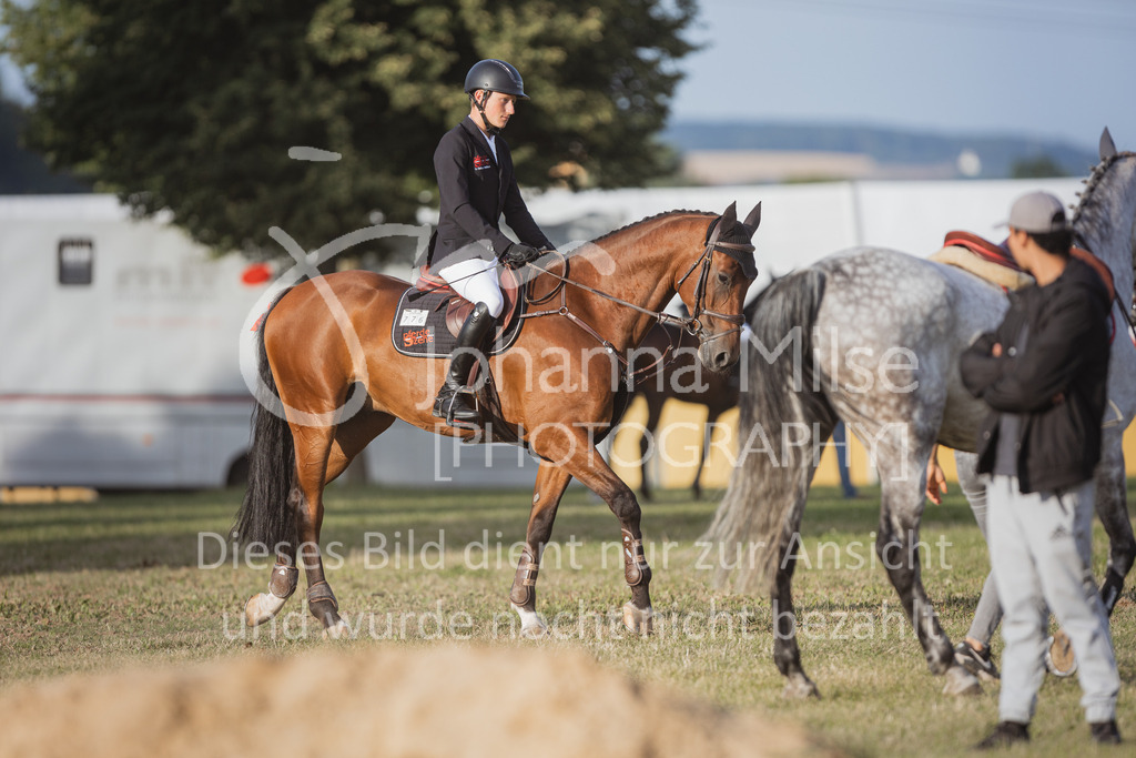 220728_BHO_ST_M1-Spr_2-801 | Deine schönsten Turniermomente als professionelle Fotos! Entdecke hochwertige Pferdesport-Fotografie im Online-Shop. Jetzt Fotos finden & bestellen!