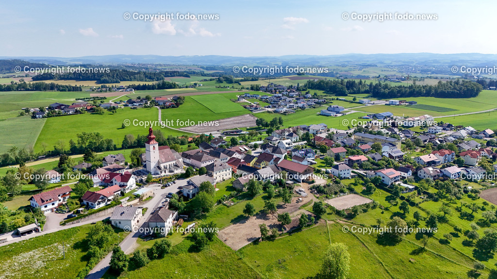 Kirchberg ob der Donau_ 12.05.2024-16 | 12.05.2024, Kirchberg ob der Donau, AUT, Kirchberg ob der Donau, im Bild Kirchberg ob der Donau, Ort, Kirche, Drohne