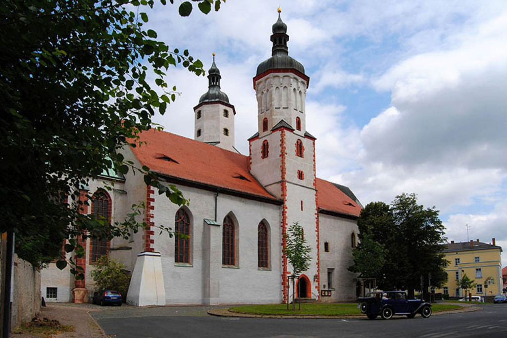 Wurzen - Dom St. Marien | Entdecke über 20 Kategorien Leipzig-Motive: Foto-Downloads, hochwertige Poster, Leinwand- & Fine-Art-Prints. Jetzt Lieblingsfoto im Bildlexikon Leipzig Shop bestellen!