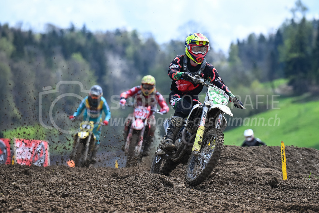 Motocross Schlatt bei Winterthur - 29. April 2023 | #252 Bischof Pascal aus Zuerich (CH) auf Husqvarna in der Kategorie MX2 / TL am Motocross Schlatt bei Winterthur, 29. April 2023.
Instagram: @mx_schlatt | @mc_wila | @sam_schweiz
Bild: Sportfotografie Markus Aeschimann | www.markus-aeschimann.ch - Realisiert mit Pictrs.com
