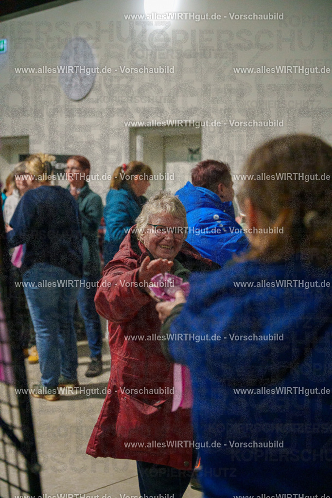 7R509320 | Professionelle Tierfotografie in Mönchengladbach von Daniel Wirth (allesWIRTHgut). Liebevolle & natürliche Bilder von Hunden & Katzen für unvergessliche Erinnerungen.