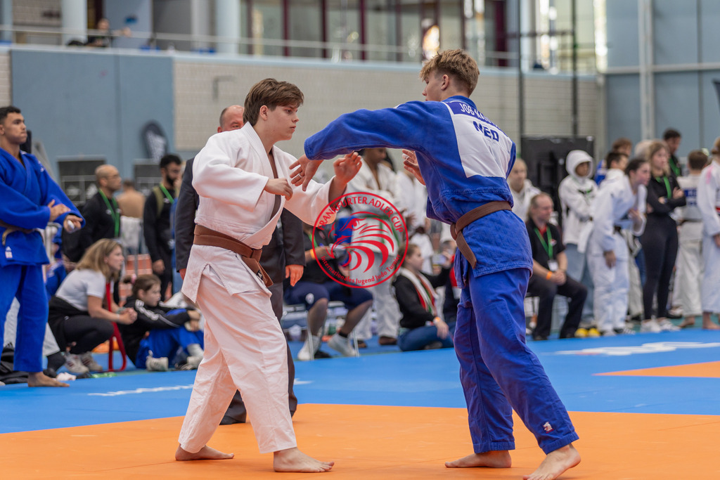 Internationaler Adler Cup 2024 | Foto vom Internationalen Adler Cup Judo Turnier im Sport- und Freizeitzentrum Kalbach im Oktober 2024 - Realisiert mit Pictrs.com
