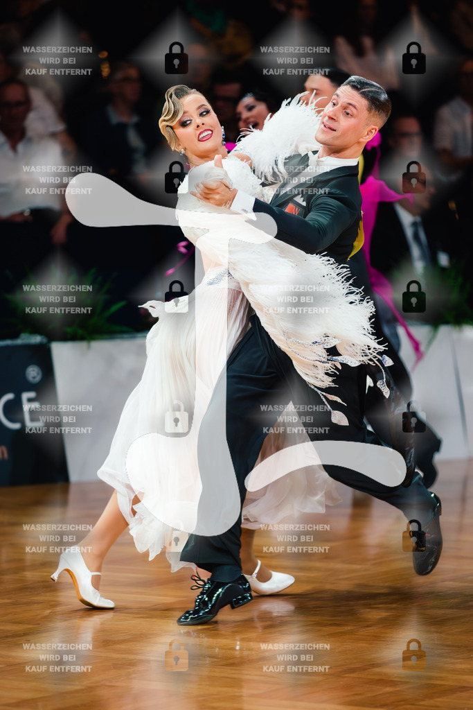 GOC 2025 - WDSF PD Super Grand Prix Standard 1st (34) Alexey Glukhov _ Anastasia Glazunova (Moldova)-2025-08-21-1520 | Webshop for digital downloads and prints of dance sport, event & show photographer Julian Link - Realisiert mit Pictrs.com
