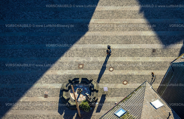 Unna240100391 | Luftbild, Eselsbrunnen auf dem Marktplatz, Unna, Ruhrgebiet, Nordrhein-Westfalen, Deutschland