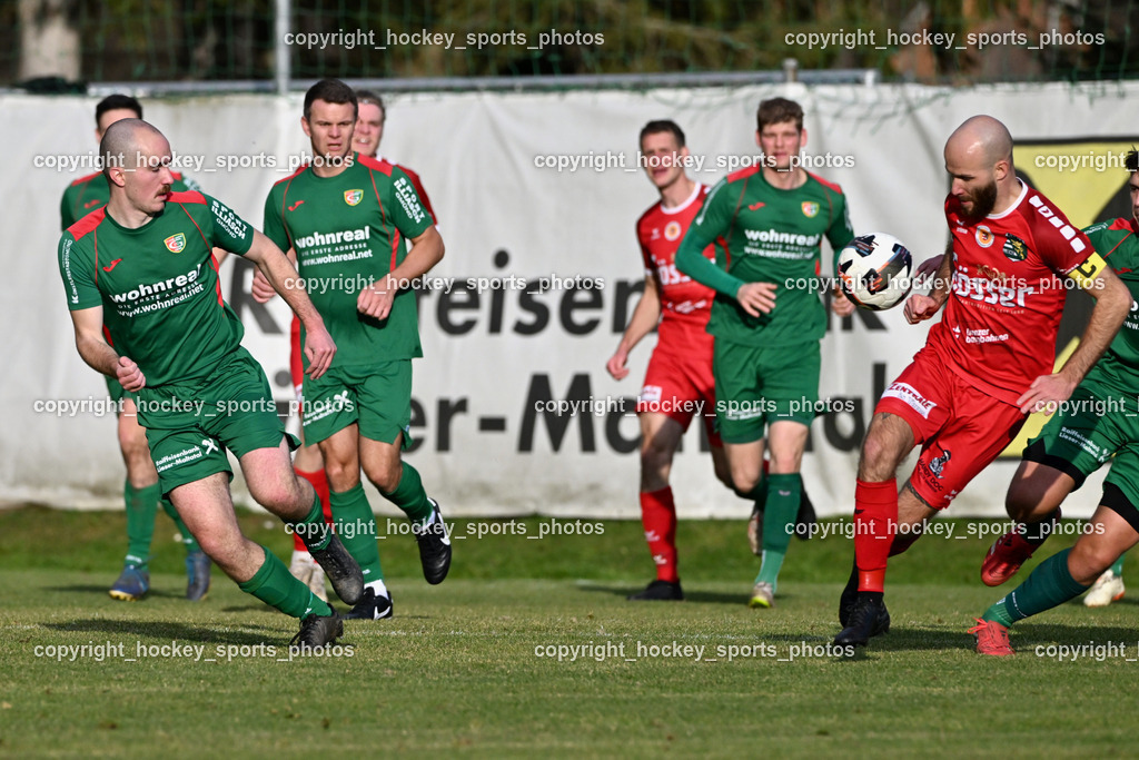 FC ASKÖ Gmünd vs. SV Rapid Lienz | #3 Maximilian Kohlmaier FC Gmünd, #12 Marvin Metzler FC Gmünd, #10 Dominik Müller Rapid Lienz, FC ASKÖ Gmünd vs. SV Rapid Lienz, FC ASKÖ Gmünd vs. SV Rapid Lienz am 09.11.2025 in Ferlach (Ballspielhalle Ferlach), Austria, (Photo by Bernd Stefan)