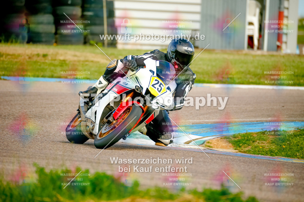 _MOT0261 | Hier findet Ihr Bilder von Touristenfahrten auf der Nürburgring Nordschleife oder von anderen Veranstaltungen die ich besucht habe. Viel Spass beim Durch Schauen 