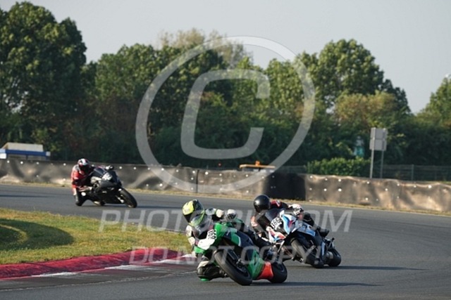 2024_09_05_PBK_13581 | Sportfotografie; SlowMotion; Video; Rennstrecke; Hafeneger; Speer; Racing; RSE; BMW; CBO; Trackday; Motorsportarena; Hockenheimring; Brno; Most; Barcelona; Valencia