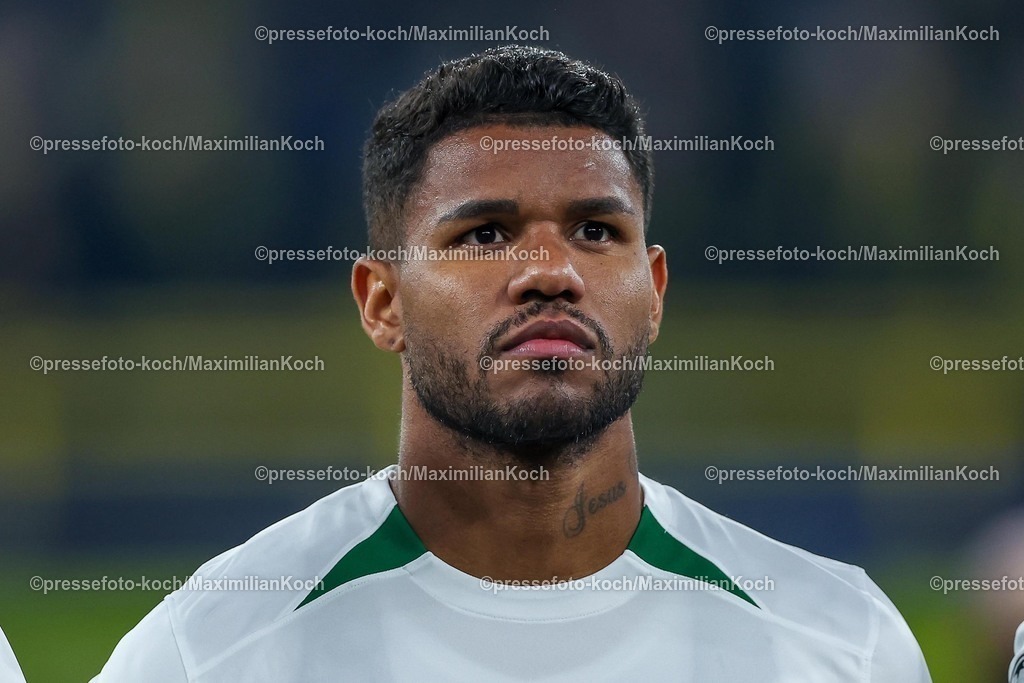 UCL1902250102136 | 19.02.2025, Fußball, UEFA Champions League, Borussia Dortmund - Sporting Lissabon, Signal Iduna Park, Knockout phase play-offs, Saison 2024 2025: Matheus Reis (Sporting #2)