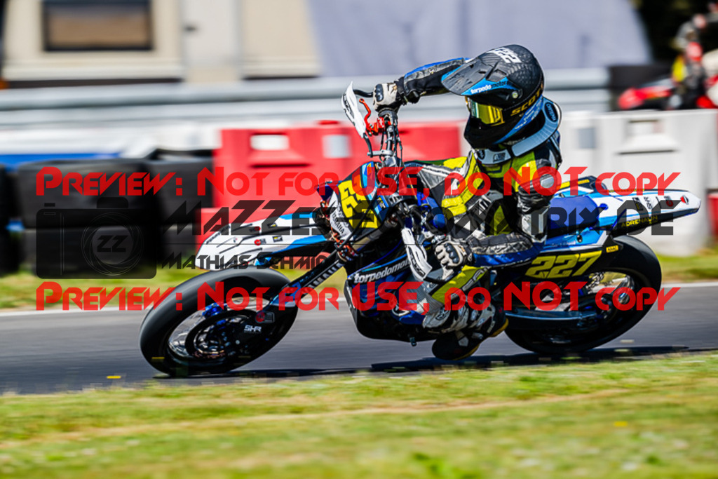 MaZZes_FotoMatrix_220703_9260 | S2