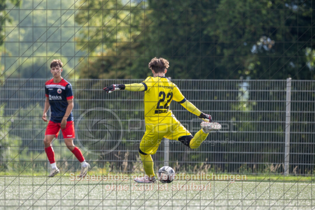 20250726_184522_0121 | #,TSV Bad Boll (rot/schwarz) vs. TSVGG Plattenhardt (blau/rot), Fussball, DB-Regio-WFW-Pokal - wfv, 1.Runde, Saison 2025/2026, Kunstrasenplatz, Erlengarten 37, 73087 Bad Boll, 26.07.2025 - 17:30 Uhr,Foto: PhotoPeet-Sportfotografie/Peter Harich