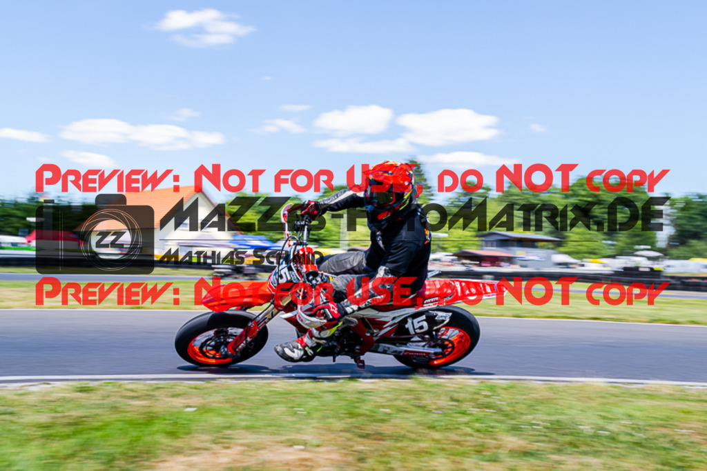 MaZZes_FotoMatrix_220702_0346 | S4