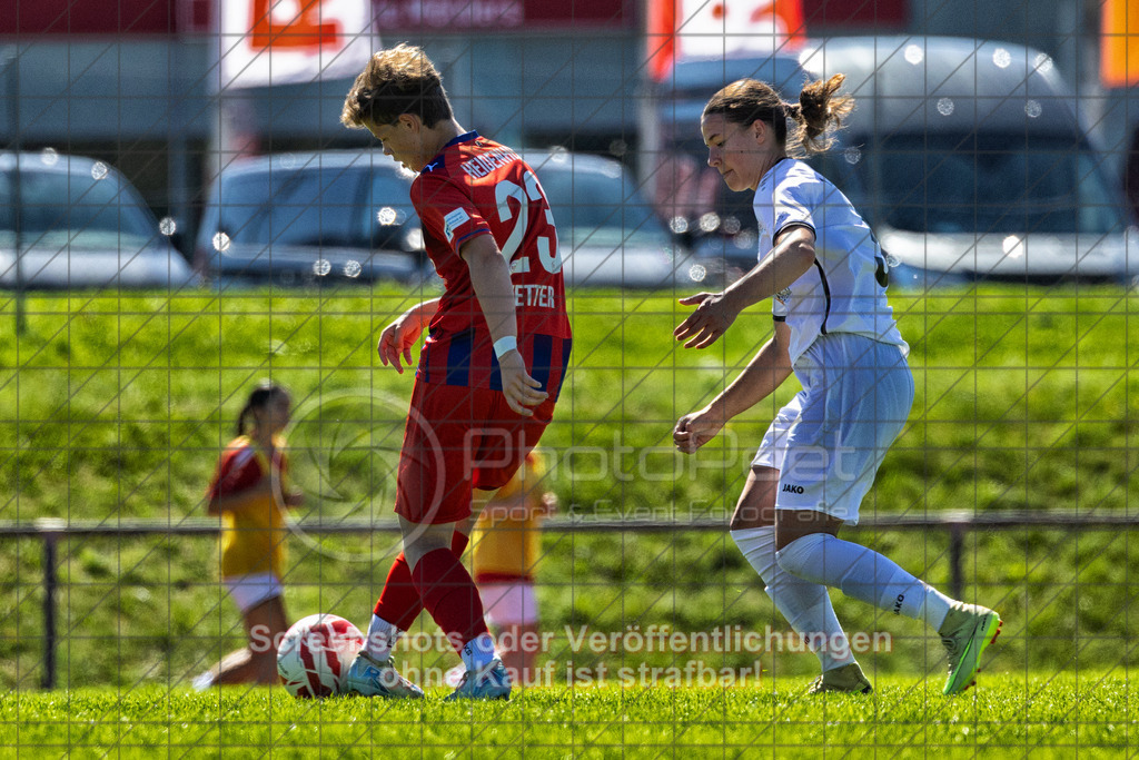 20260906_121344_0186-Bearbeitet_(c)_by_PhotoPeet | #,1.FC Donzdorf (weiß) vs. 1.FC Heidenheim 1846 (rot), Fußball, Frauen-Verbandspokal Gruppe 2, 2. Runde, Saison 2026/2027, Rasenplatz Lautertal Stadion, Süßener Straße 16, 73072 Donzdorf, 06.09.2026 - 11:00 Uhr,Foto: PhotoPeet / Sport- &amp; Eventfotografie / Peter Harich