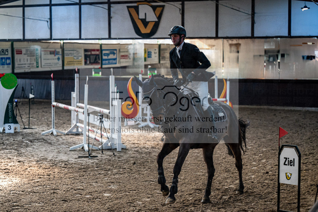 20240308-DOS_2843 | Entdecke hochwertige Reitturnierfotos von Foto Oger. Professionell, emotional und authentisch – jetzt Lieblingsmomente im Shop bestellen.Deutschlandweite Turnierfotografie. - Realisiert mit Pictrs.com