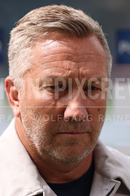 SK Puntigamer Sturm Graz vs TSV Egger Glas Hartberg – Championship Group    | Graz, Austria, 12.Apr.26 - SOCCER - ADMIRAL Bundesliga, SK Puntigamer Sturm Graz vs TSV Egger Glas Hartberg. The image shows headcoach Manfred Schmid (Hartberg).    