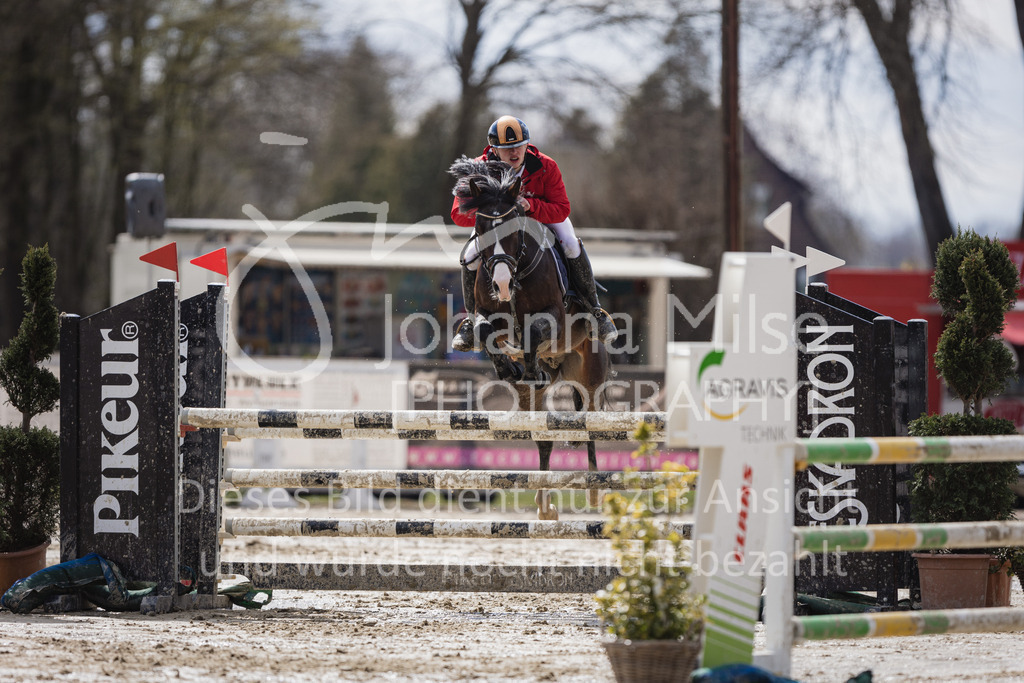 230402_MünsterHandorf_Teamspringen-549 | Deine schönsten Turniermomente als professionelle Fotos! Entdecke hochwertige Pferdesport-Fotografie im Online-Shop. Jetzt Fotos finden & bestellen!