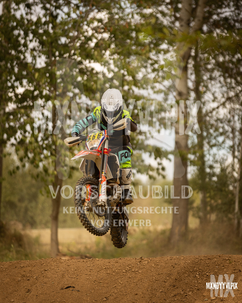 866A2411 | mxndyyvipix