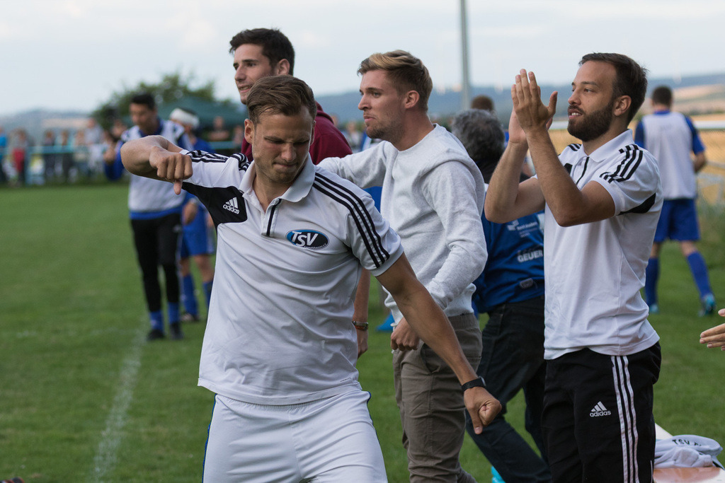 SG Morshausen - TSV Emmelshausen | Sportfotografie Hermann-Josef Stoffel - Realisiert mit Pictrs.com