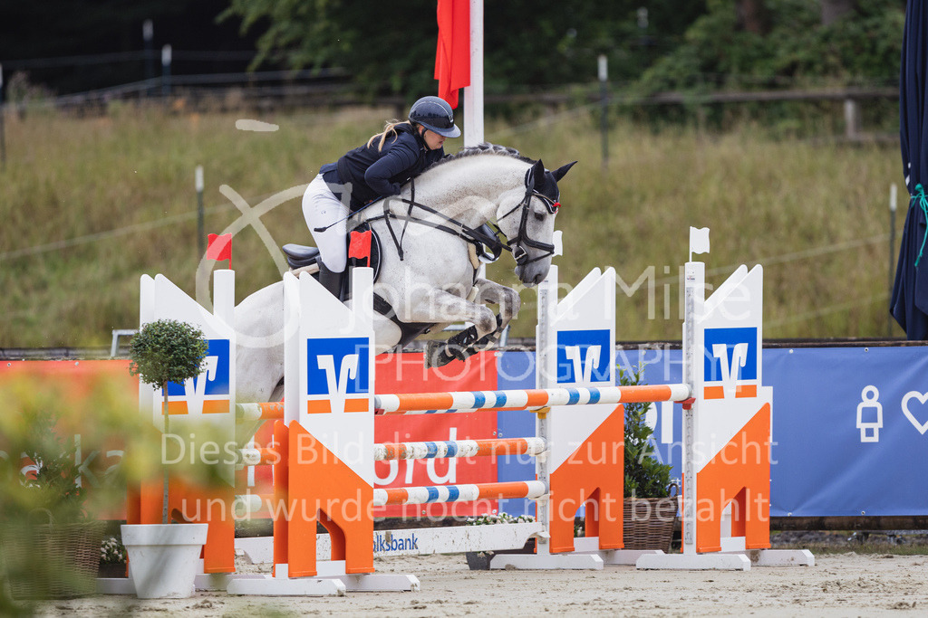 230727_BHO_Stil-L2-259 | Deine schönsten Turniermomente als professionelle Fotos! Entdecke hochwertige Pferdesport-Fotografie im Online-Shop. Jetzt Fotos finden & bestellen!