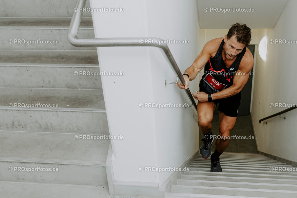 240825_Treppenlauf-585 | Professionelle Fotos Ihrer Laufsportveranstaltung.