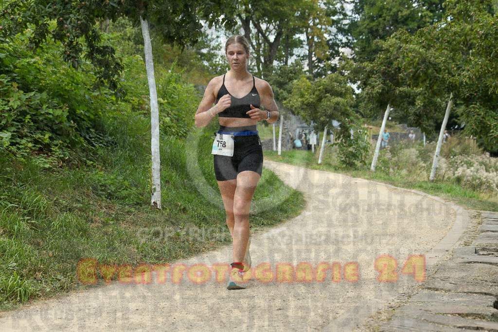 250824_1517_EX1_8770 | Sportfotografie im Rhein-Sieg Kreis, Köln, Bonn, NRW, Rheinland Pfalz, Hessen, etc. Unser Tätigkeitsfeld umfasst den Laufsport vom Volkslauf über den Marathon, Duathlon, Triathon bis zum Ultralauf wie Kölnpfad Ultra oder Schindertrail.
