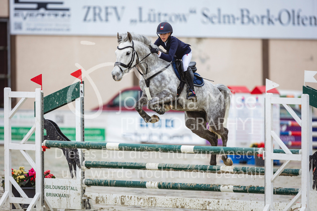 240426_Olfen-Vinnum_PonyTrophy-177 | Deine schönsten Turniermomente als professionelle Fotos! Entdecke hochwertige Pferdesport-Fotografie im Online-Shop. Jetzt Fotos finden & bestellen!