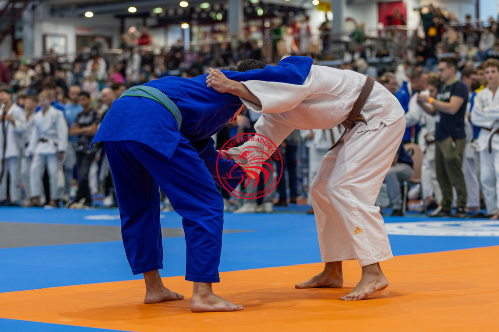 Internationaler Adler Cup 2024 | Foto vom Internationalen Adler Cup Judo Turnier im Sport- und Freizeitzentrum Kalbach im Oktober 2024 - Realisiert mit Pictrs.com