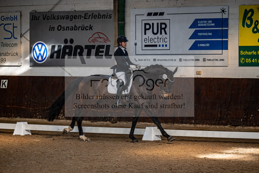 20240308-DOS_4492 | Entdecke hochwertige Reitturnierfotos von Foto Oger. Professionell, emotional und authentisch – jetzt Lieblingsmomente im Shop bestellen.Deutschlandweite Turnierfotografie. - Realisiert mit Pictrs.com