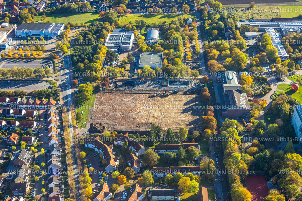 Hamm251001076 | Luftbild, Bauabschnitt der Grünen Umweltachse am Maxipark, Baustelle neben dem Freiherr-vom-Stein-Gymnasium, Eingangsbereich Maximilianpark, Uentrop, Hamm, Ruhrgebiet, Nordrhein-Westfalen, Deutschland