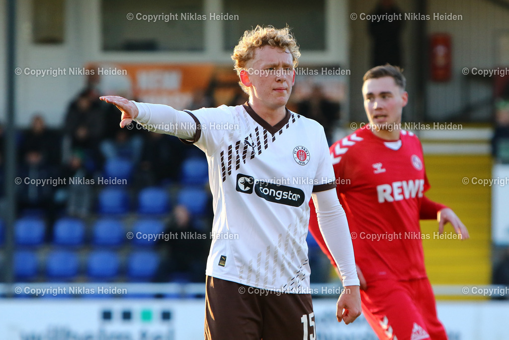 NH_FCEintrachtNorderstedt_FCStPauliU23_RegionalligaNord_30112024 | #15 Marwin Schmitz (FC St. Pauli U23)Fußball I Herren I Regionalliga Nord I Saison 2024-2025 I 21. Spieltag I FC Eintracht Norderstedt - FC St. Pauli U23 I 30.11.2024 I Edmund-Plambeck-Stadion