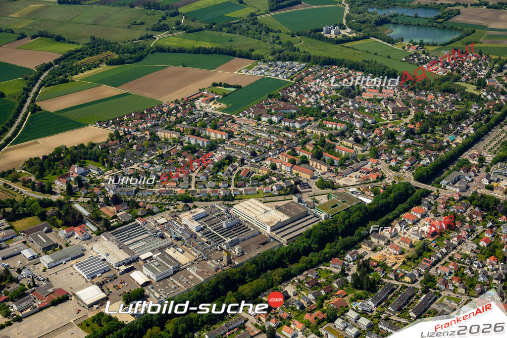 Das Luftbild zeigt  Friedberg - Die Luftaufnahme wurde 2023 vom UL-Flugzeug aus erstellt ( keine Drohne ) - Hochauflösende Luftaufnahme - Für grossformatige Ausdrucke geeignet. Die Geschenkidee !Mit Lizenz und Bildrechte bestellbar