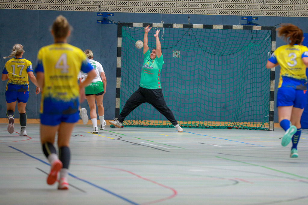 Neukirchen-Rheinhausen310825_058 | Bildergalerie von Sport-Ereignissen aber auch von weiteren spannenden Dingen - nicht nur vom Niederrhein. In Anlehnung an den bekannten Spruch von Hanns Dieter Hüsch heißt das Motto: "Niederrhein ist überall".  - Realisiert mit Pictrs.com