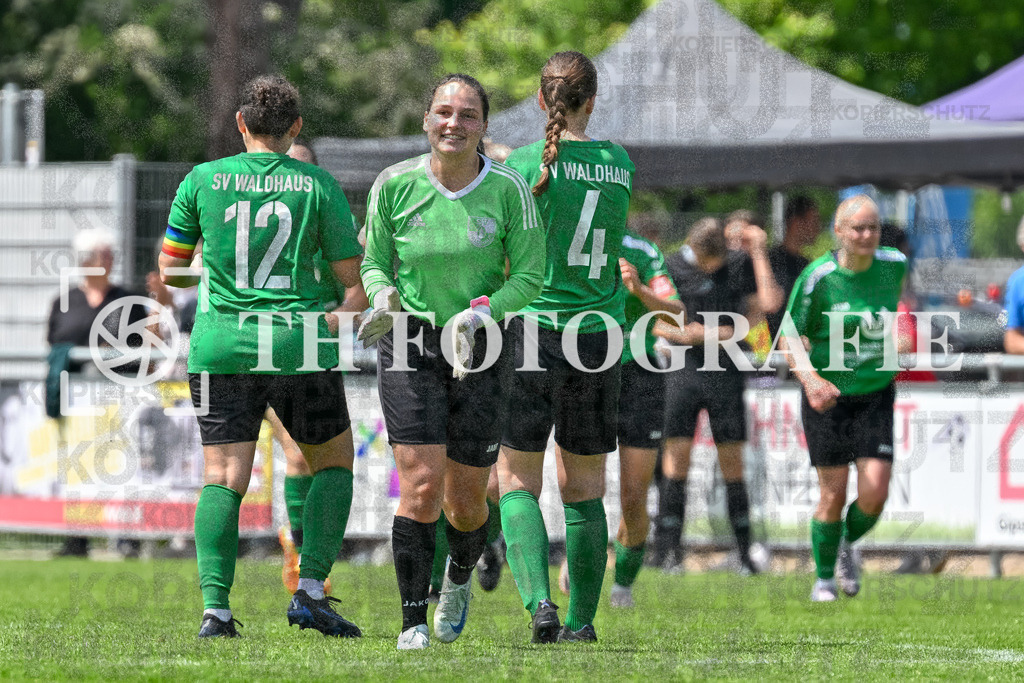 GER, FC Hauingen - SV Waldhaus, Frauen-Fussball, Rothaus Bezirkpokal, Finale, Saison 2024/2025, 29.05.2025 | GER, FC Hauingen - SV Waldhaus, Frauen-Fussball, Rothaus Bezirkpokal, Finale, Saison 2024/2025, 29.05.2025Foto: TH Fotografie/Thomas Hess