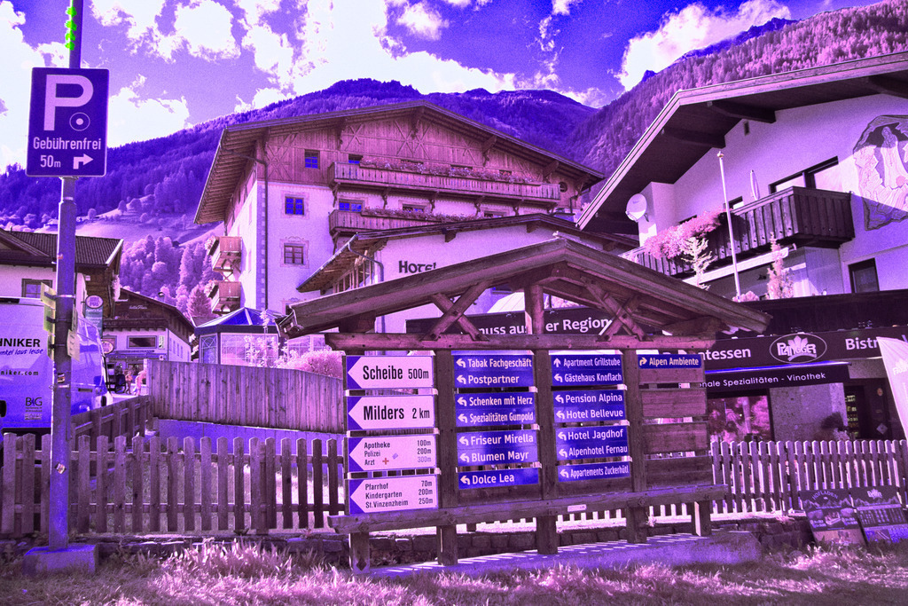 neustift_(1) | Fotos, Bilder, Kunst, Kultur, Udo Frizzi - Realisiert mit Pictrs.com