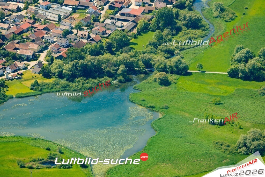 Das Luftbild zeigt :  Pfatter - Die Luftaufnahme wurde 2024 vom UL-Flugzeug aus erstellt ( keine Drohne ) - Hochauflösende Luftaufnahme - Für grossformatige Ausdrucke geeignet. Die Geschenkidee !Mit Lizenz und Bildrechte bestellbar