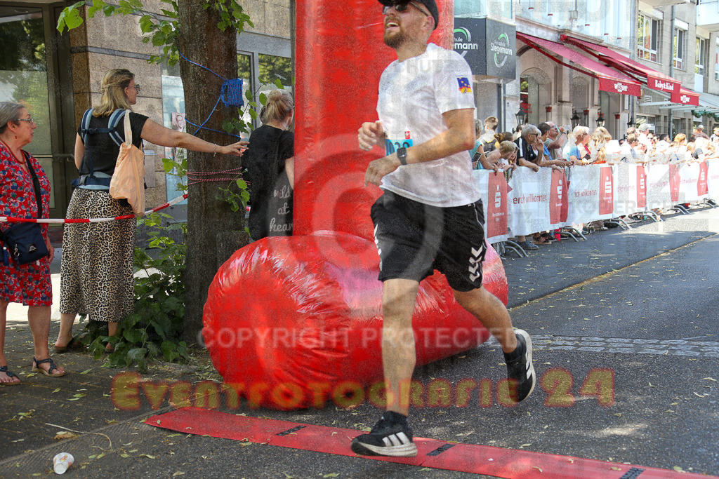 250621_1157_EX1_4423 | Sportfotografie im Rhein-Sieg Kreis, Köln, Bonn, NRW, Rheinland Pfalz, Hessen, etc. Unser Tätigkeitsfeld umfasst den Laufsport vom Volkslauf über den Marathon, Duathlon, Triathon bis zum Ultralauf wie Kölnpfad Ultra oder Schindertrail.