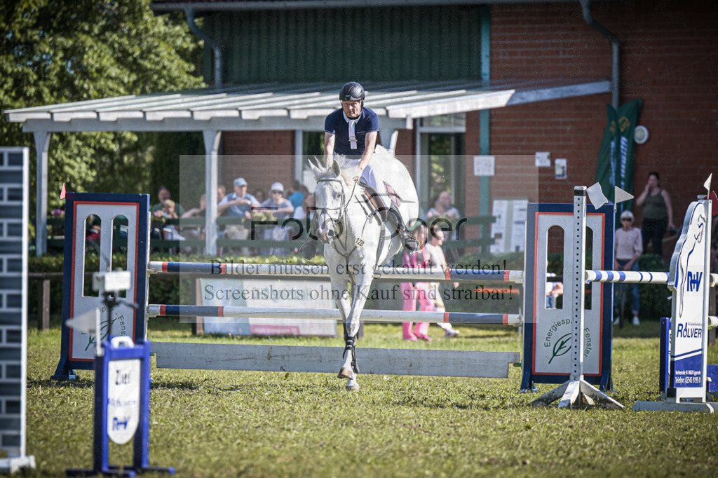 DOS_0723 | Entdecke hochwertige Reitturnierfotos von Foto Oger. Professionell, emotional und authentisch – jetzt Lieblingsmomente im Shop bestellen.Deutschlandweite Turnierfotografie. - Realisiert mit Pictrs.com