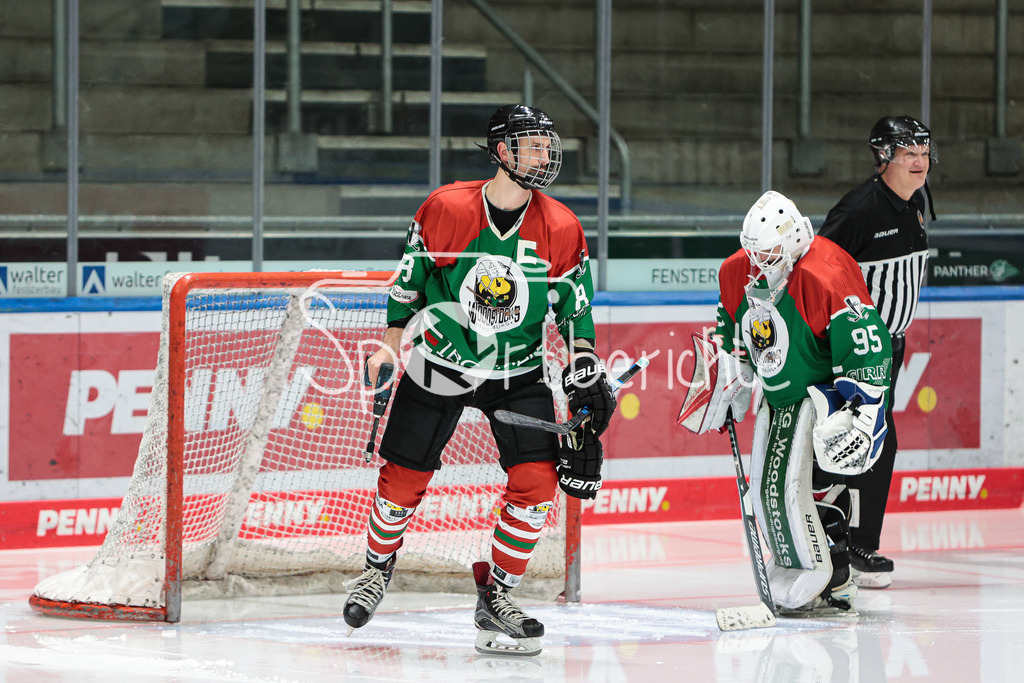 EG Woodstocks Augsburg - EC Pfaffenhofen 1b | Professionelle Sportfotos aus den Bereichen Fußball, Eishockey, Handball und vieles mehr. Ob Sieg oder Niederlage