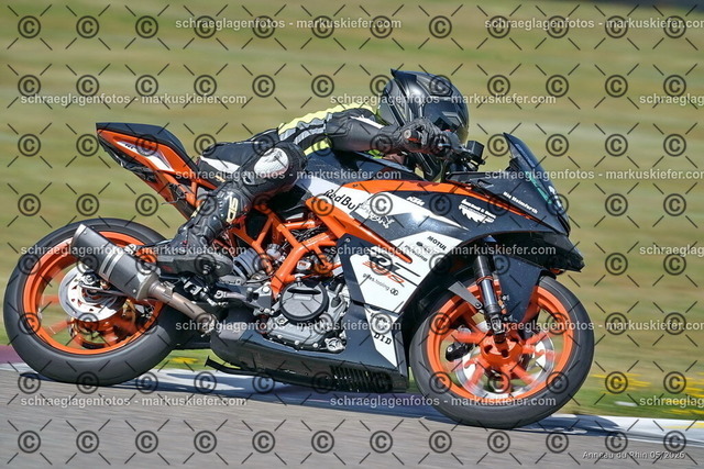 26BT02-0923 | markuskiefer.com - Realisiert mit Pictrs.com