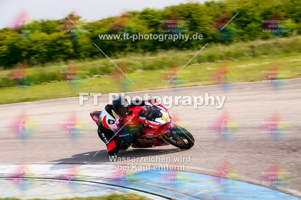 _MOT0666 | Hier findet Ihr Bilder von Touristenfahrten auf der Nürburgring Nordschleife oder von anderen Veranstaltungen die ich besucht habe. Viel Spass beim Durch Schauen 