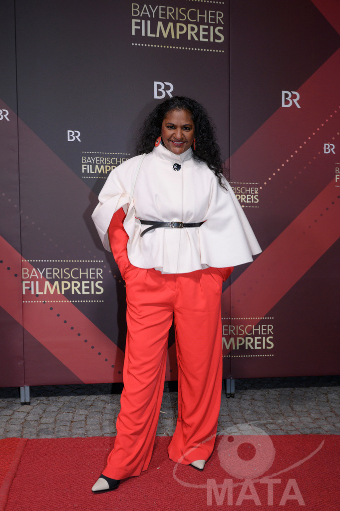 _DWI4713 | Sushila Sara Mai bei der Verleihung des 47. Bayerischen Filmpreises 2026  im Prinzregententheater. München, Deutschland. Der Bayerische Filmpreis wird seit 1979 von der Bayerischen Staatsregierung verliehen, um die Bedeutung des Kinofilms als Kulturgut herauszustellen - Realisiert mit Pictrs.com