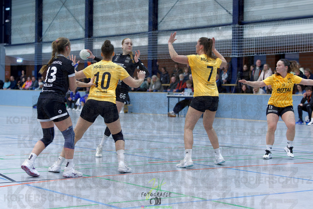 Handball Frauen Oberliga Mitte, HSG Eibelshausen/Ewersbach - HSG Lumdatal | Handball Frauen Oberliga Mitte, HSG Eibelshausen/Ewersbach - HSG Lumdatal am 21.02.2026 in Dietzhölztal-Steinbrücken (Sporthalle am Hammerweiher)Photo © 2026 - Jörg Heinrich - Realisiert mit Pictrs.com