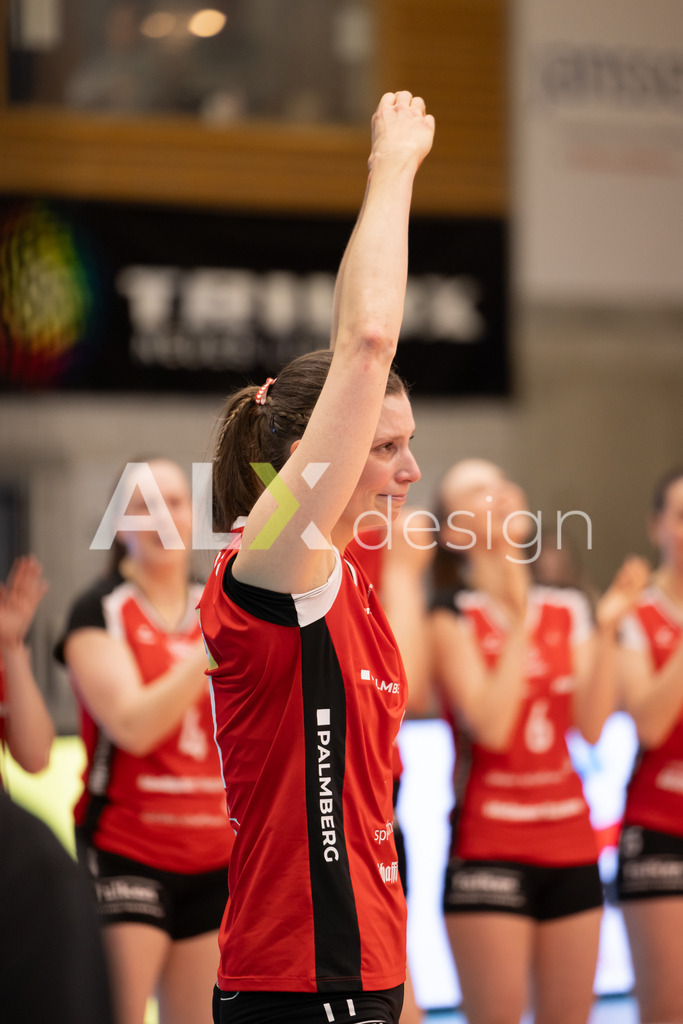 Volleyball I Frauen I Saison 2025-2026 I Volleyball NLA | Women I  Playoffs Finals 2/5 I  VC Kanti Schaffhausen - viteos NUC I  10.04.2026 | 11 Kateřina Holásková (CZ) (VC Kanti Schaffhausen) – Mitte - Realisiert mit Pictrs.com