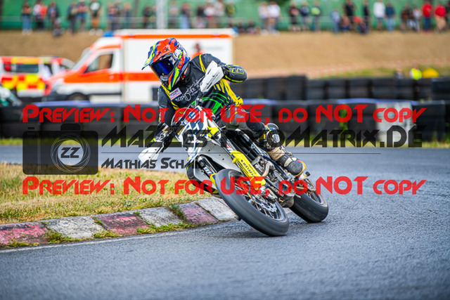 MaZZes_FotoMatrix_220528_4821 | Fotograf Mathias Schmid
Sportfotograf,
Eventfotograf,
Hochzeitsfotograf,
Portraitfotograf