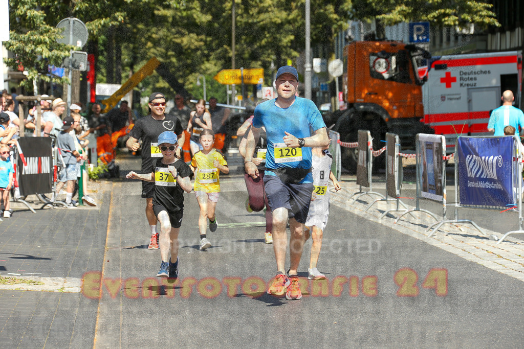 250621_1050_EX1_2839 | Sportfotografie im Rhein-Sieg Kreis, Köln, Bonn, NRW, Rheinland Pfalz, Hessen, etc. Unser Tätigkeitsfeld umfasst den Laufsport vom Volkslauf über den Marathon, Duathlon, Triathon bis zum Ultralauf wie Kölnpfad Ultra oder Schindertrail.