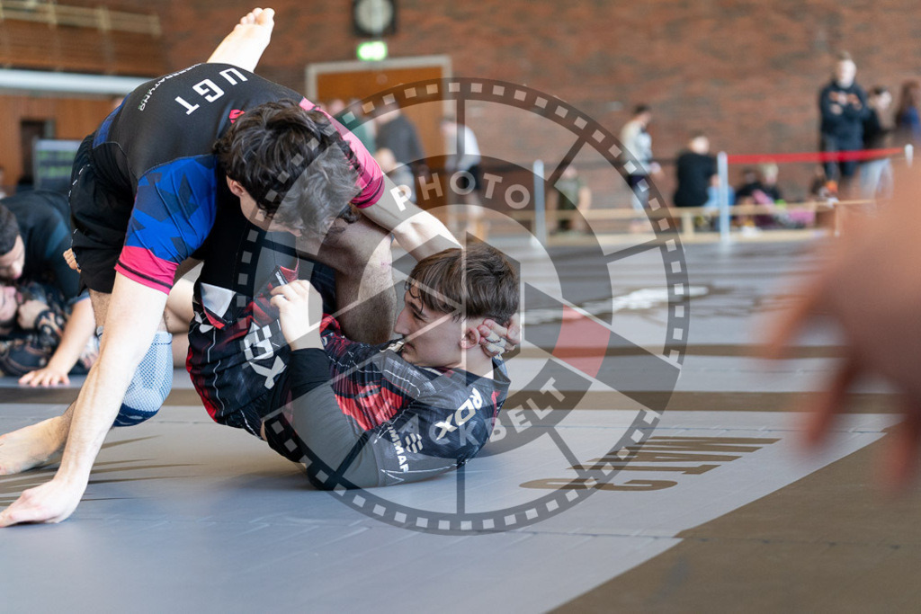 20250329PBB1072 | Fighters compete during the International Luta Livre (ILLCS) Germany IX Spring 2025 Competition spring on March 29, 2025 in Hannover, Germany.© Chiara Dazi