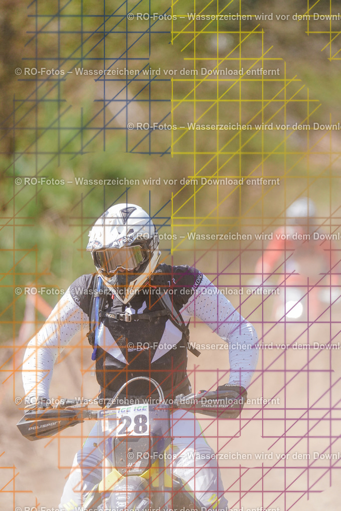 2 Lauf Mernes-657 | Sportfotografie von RO-Fotos: Motorsport, Motocross, Enduro, Laufveranstaltungen und Triathlon. Professionelle Fotos von Sportlern und Events. - Realisiert mit Pictrs.com