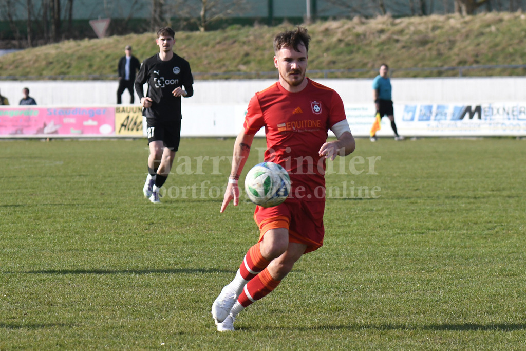 SpVgg Plattling : FC Künzing | Christian Seidl (FC Künzing) - Realisiert mit Pictrs.com