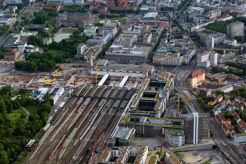3804622 | Online-Shop für Luftbilder aus Deutschland. Seit über 45 Jahren baut Gerhard Launer das Luftbildarchiv mit unterschiedlichsten Themen stetig weiter aus.