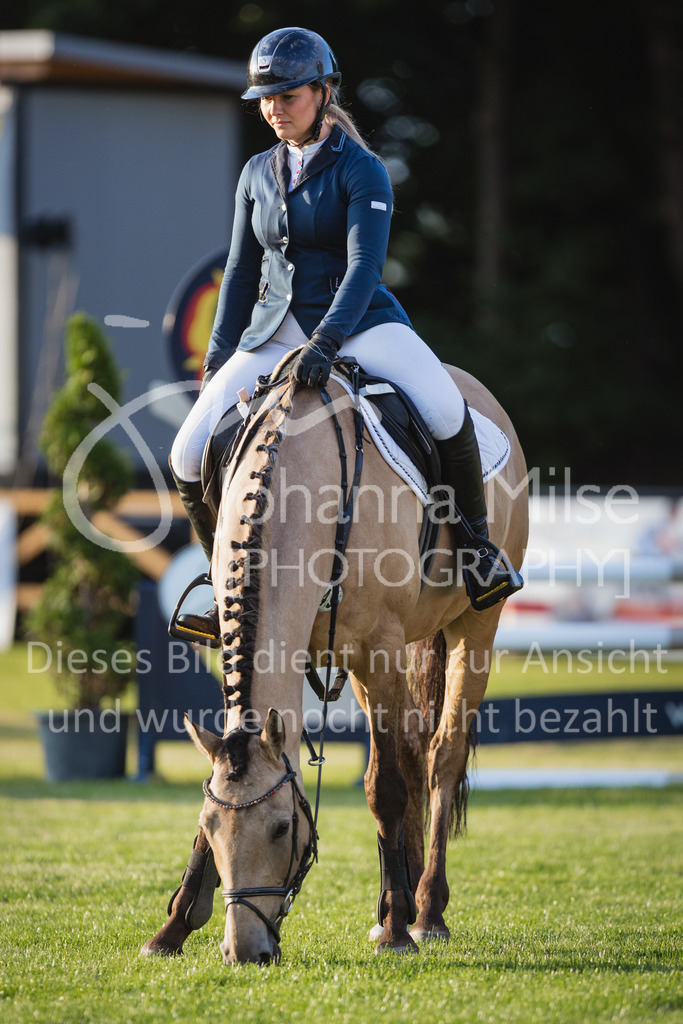 220714_LC_A2-Spr-976 | Deine schönsten Turniermomente als professionelle Fotos! Entdecke hochwertige Pferdesport-Fotografie im Online-Shop. Jetzt Fotos finden & bestellen!